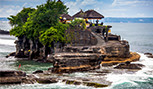 Temple Tanah Lot sur l'île de Bali